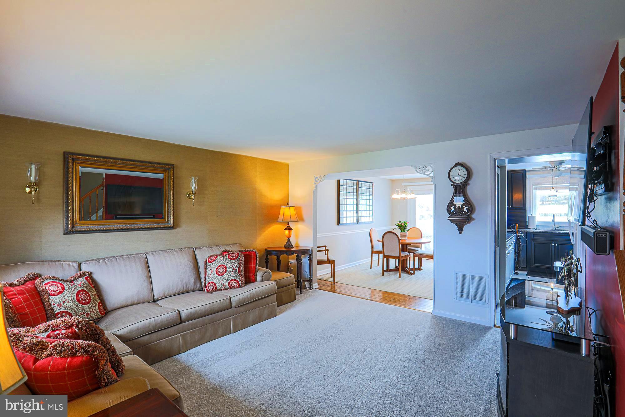 17 Bardia Court Rosedale, MD 21237 - Photo 3 of 40 Gallery Image 3