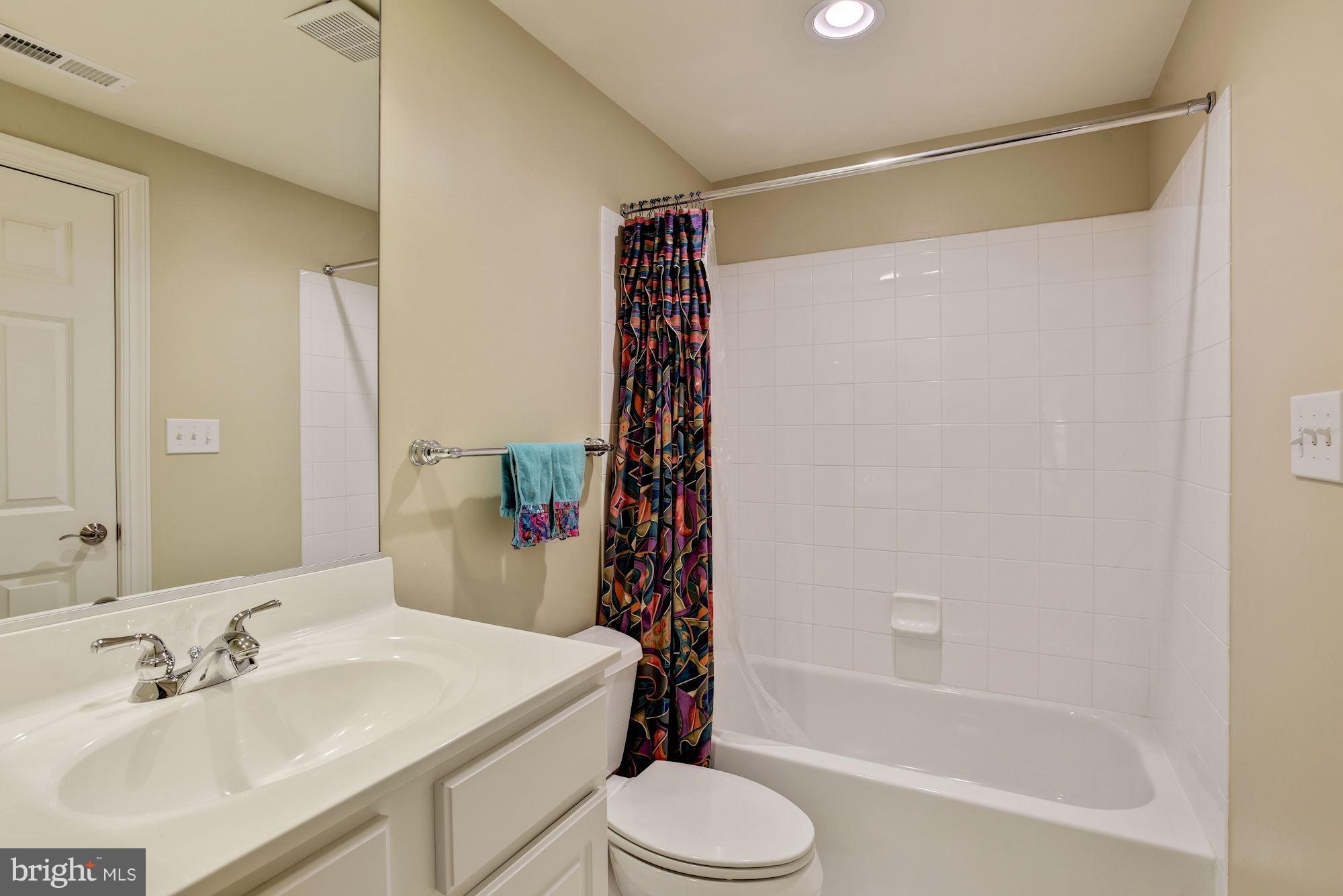 7630 Midtown Road Fulton, MD 20759 - Photo 24 of 30 Dual Entry Bath