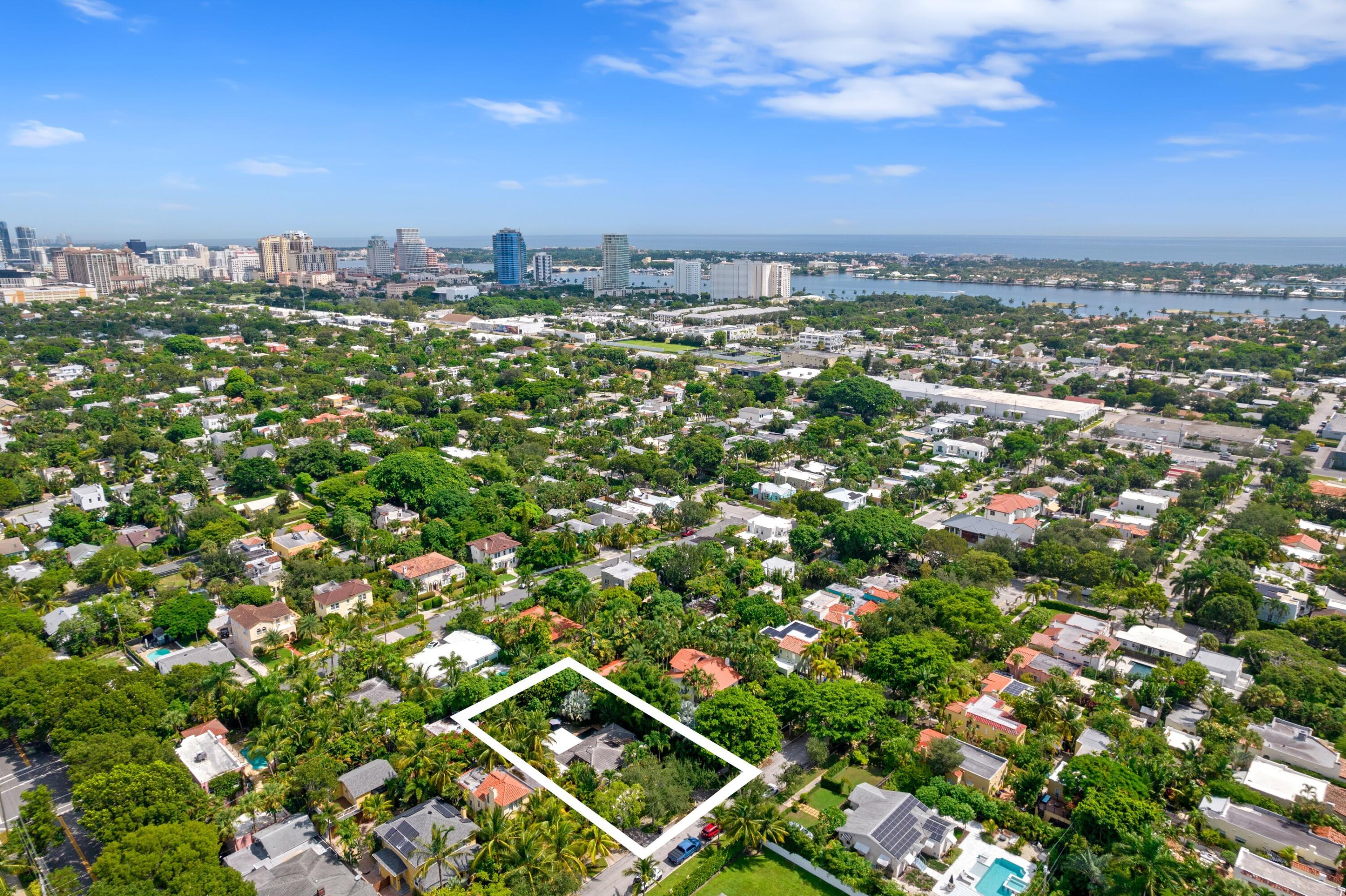 733 Sunset Road West Palm Beach, FL 33401 - Photo 29 of 32 Aerial
