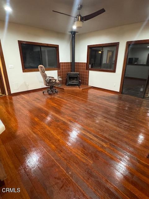 19200 Tramway Navarro, CA 95463 - Photo 13 of 50 a living room with furniture and a flat screen tv