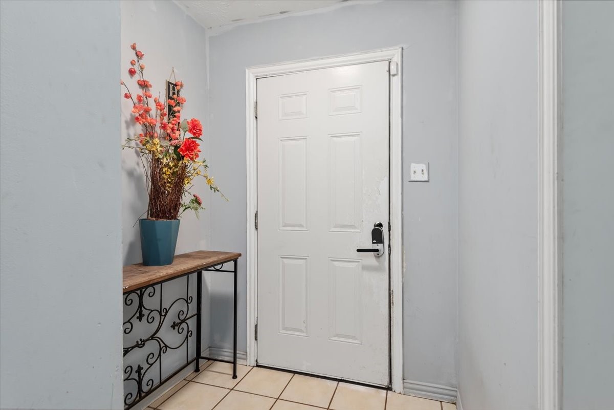 23011 Bayleaf Drive Spring, TX 77373 - Photo 3 of 22