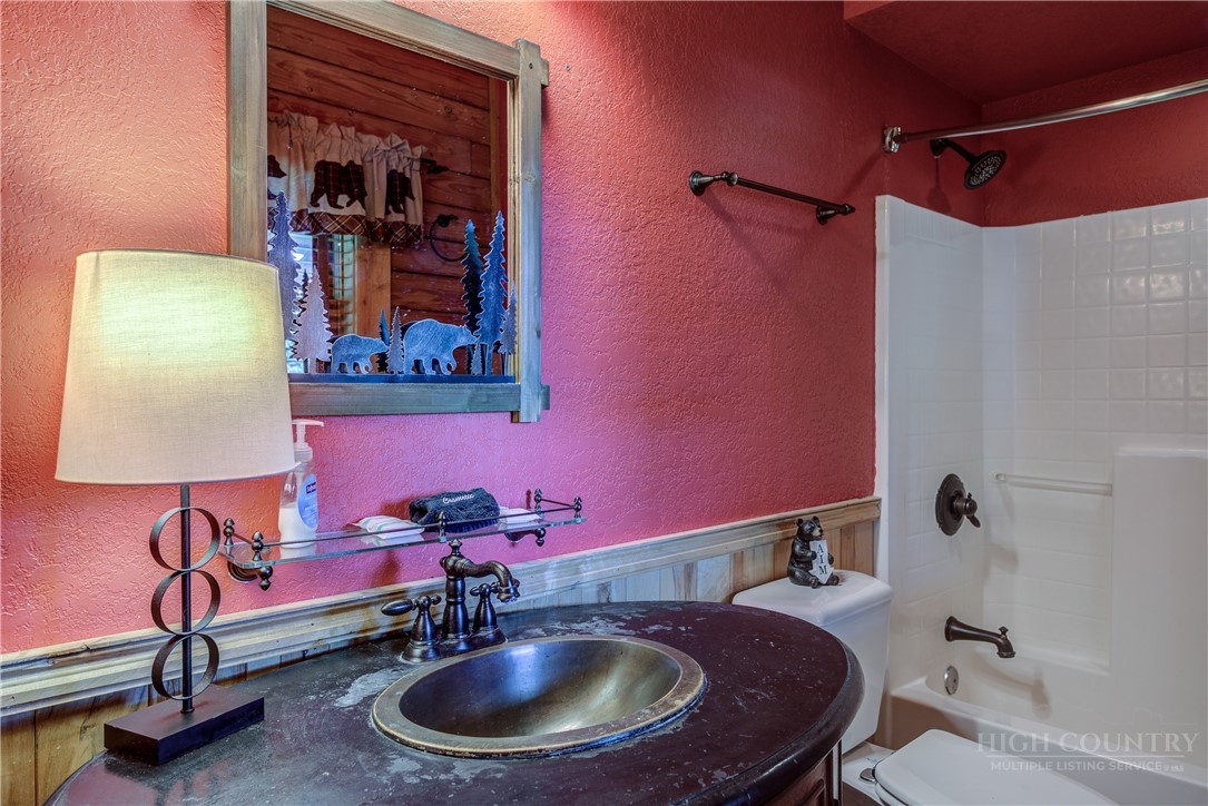 52 Hackett Gragg Road Newland, NC 28657 - Photo 30 of 47 Gallery Image 30