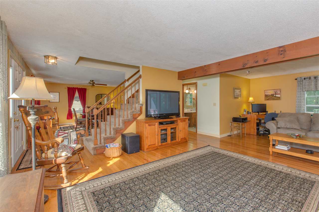 54 Haynes Road Deerfield, NH 03037 - Photo 11 of 39