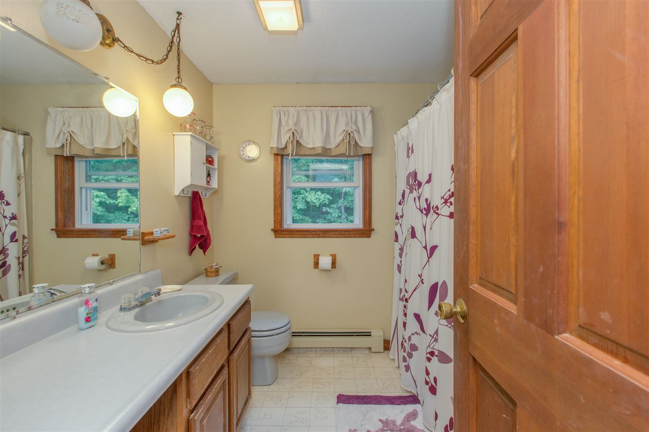 54 Haynes Road Deerfield, NH 03037 - Photo 23 of 39