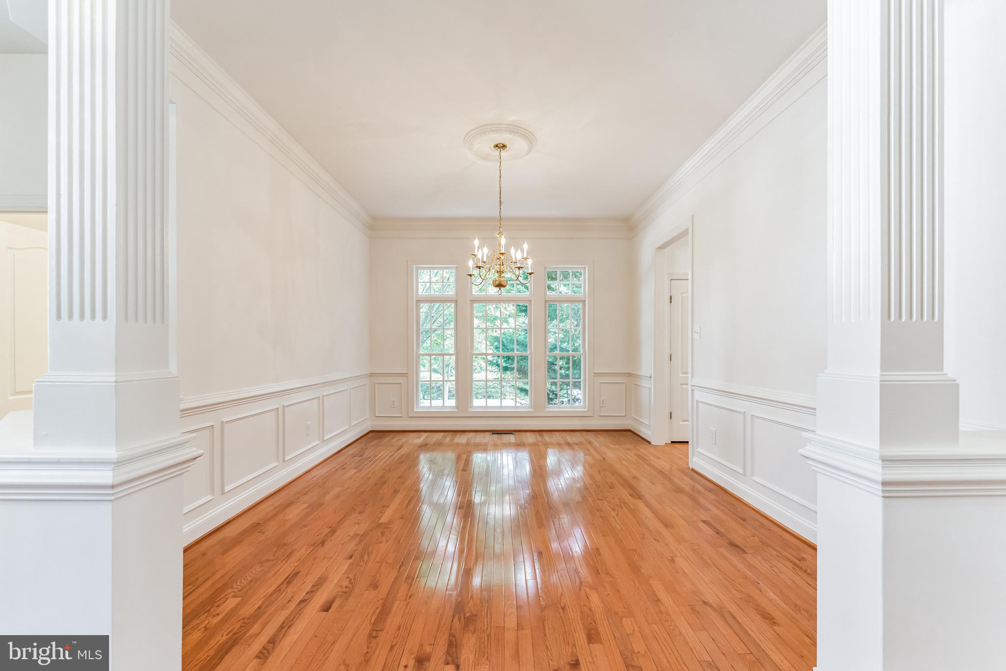 3825 Gleneagles Drive Silver Spring, MD 20906 - Photo 14 of 34 Dining Room