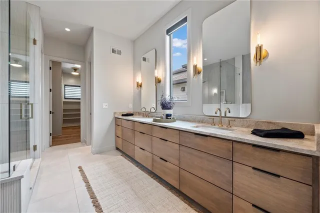 $1,125,365 | 17524 Carter Street, Overland Park, KS 66013