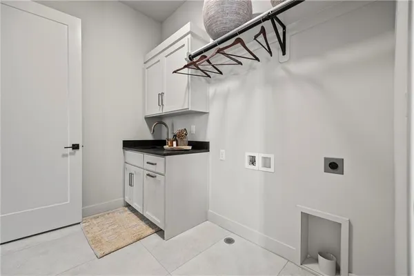 $1,125,365 | 17524 Carter Street, Overland Park, KS 66013