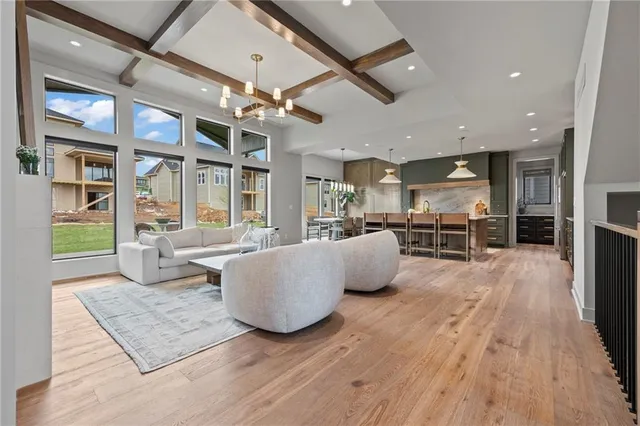 $1,125,365 | 17524 Carter Street, Overland Park, KS 66013