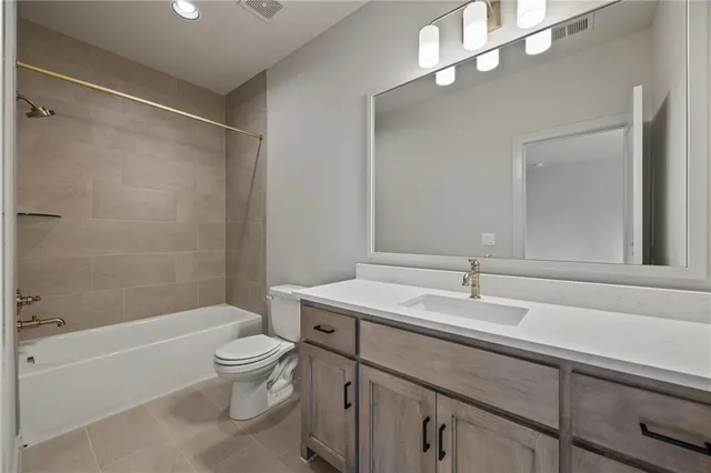 $1,125,365 | 17524 Carter Street, Overland Park, KS 66013