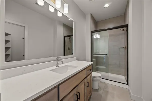 $1,125,365 | 17524 Carter Street, Overland Park, KS 66013