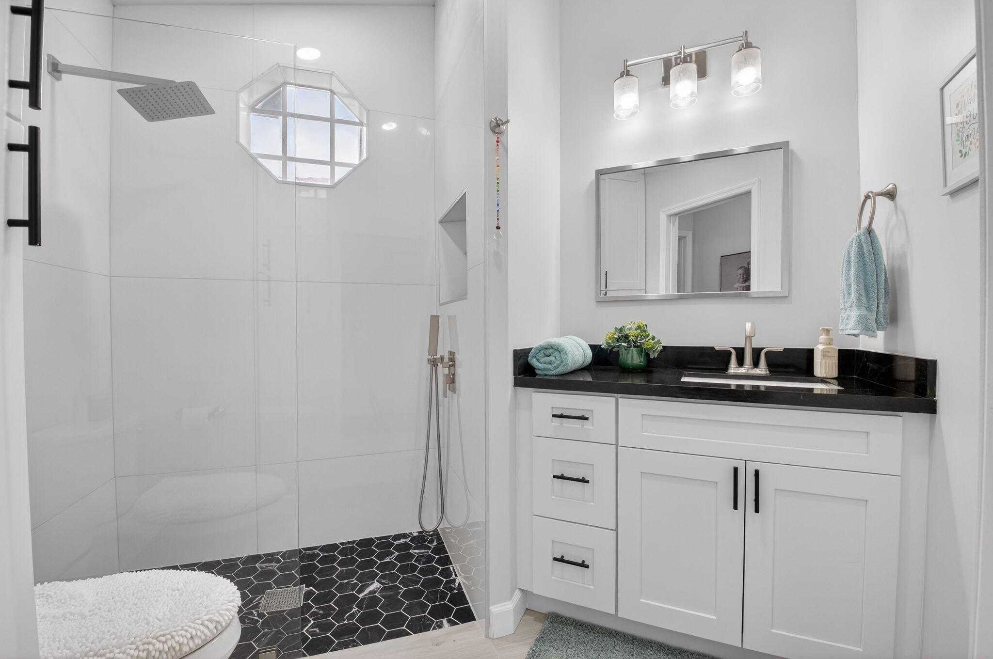 8470 Vía Serena Boca Raton, FL 33433 - Photo 24 of 66 8-web-or-mls-DSC_8221