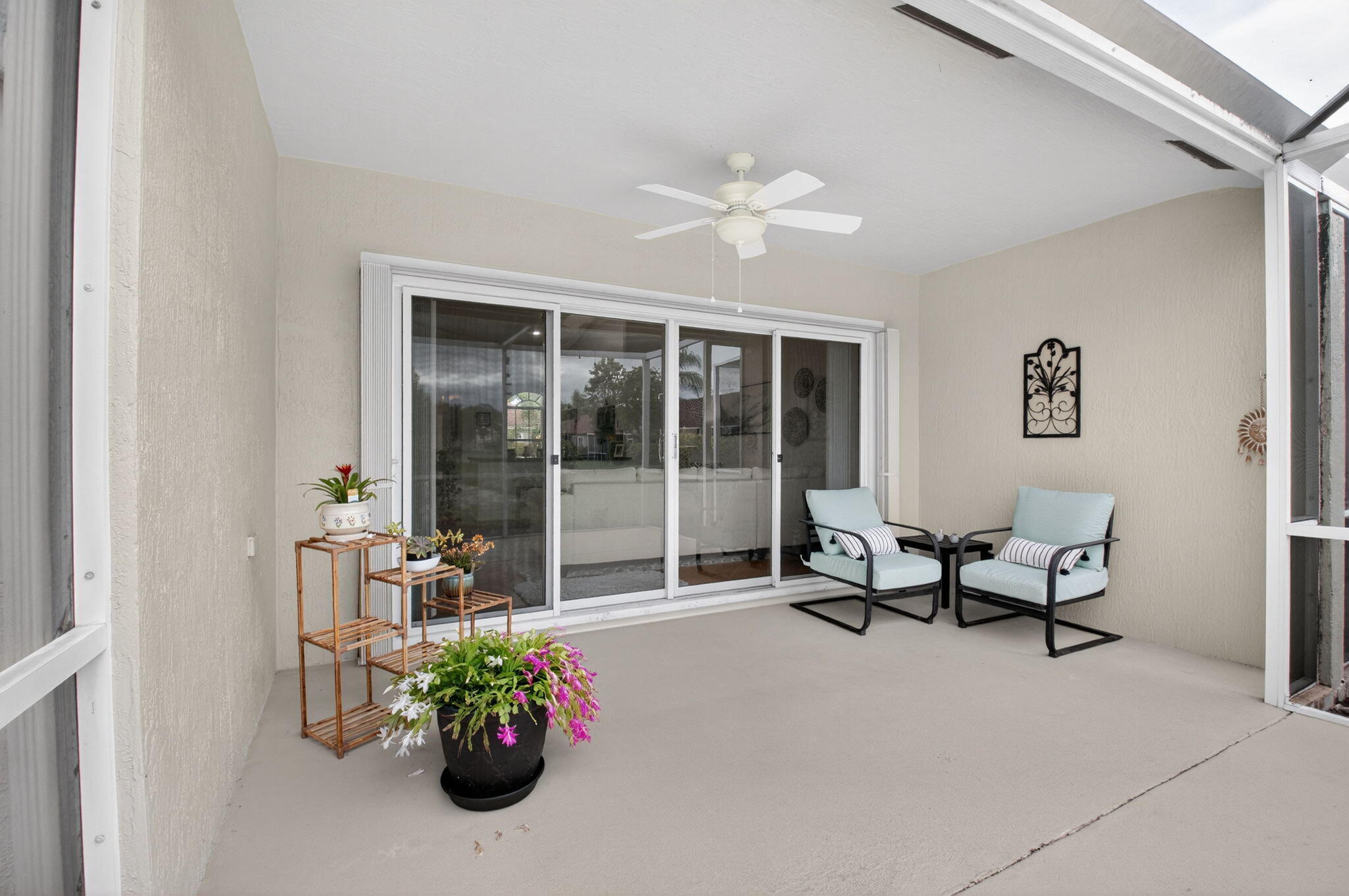 8470 Vía Serena Boca Raton, FL 33433 - Photo 31 of 66 31-web-or-mls-DSC_8332