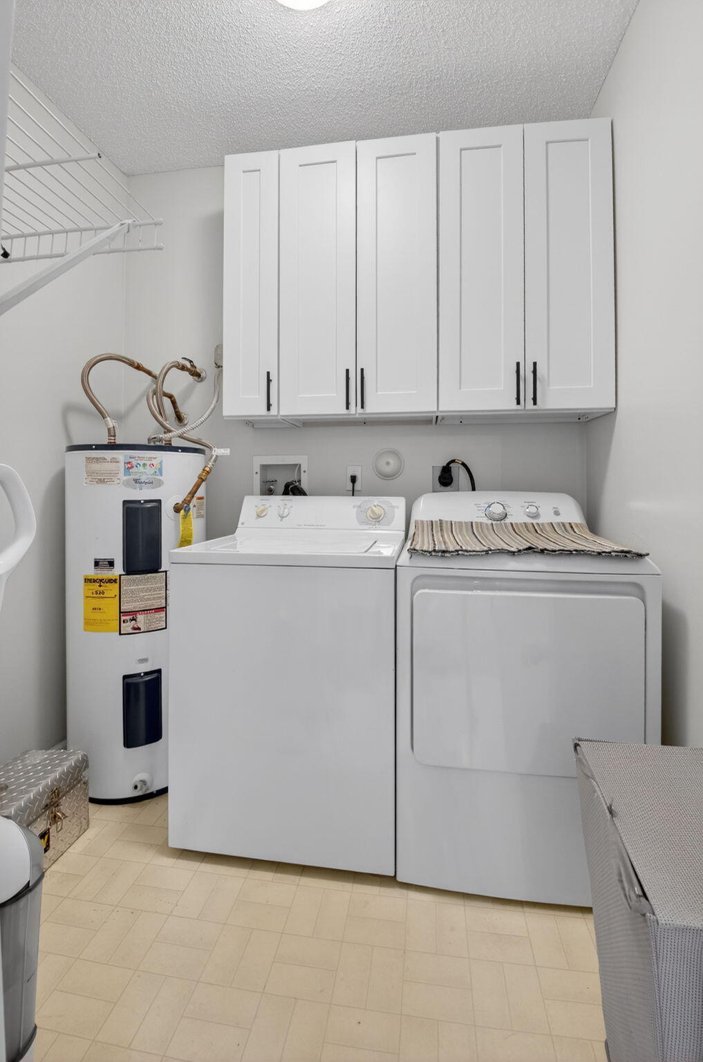 8470 Vía Serena Boca Raton, FL 33433 - Photo 35 of 66 35-web-or-mls-DSC_8354