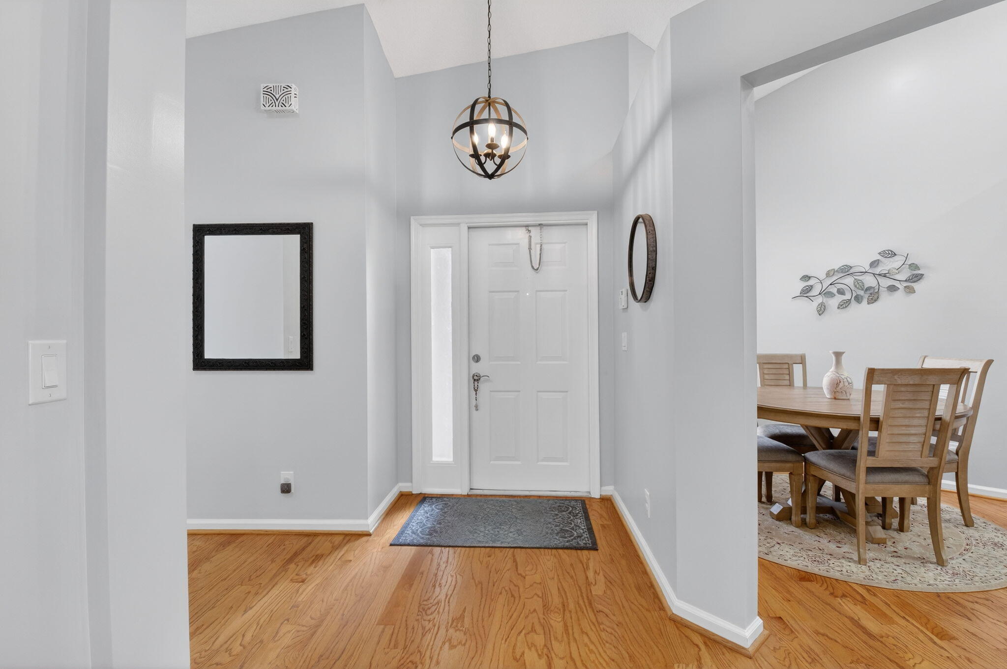 8470 Vía Serena Boca Raton, FL 33433 - Photo 5 of 66 5-web-or-mls-DSC_8203