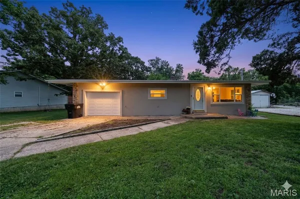 $189,900 | 310 State Rte DD, St. James, MO 65559
