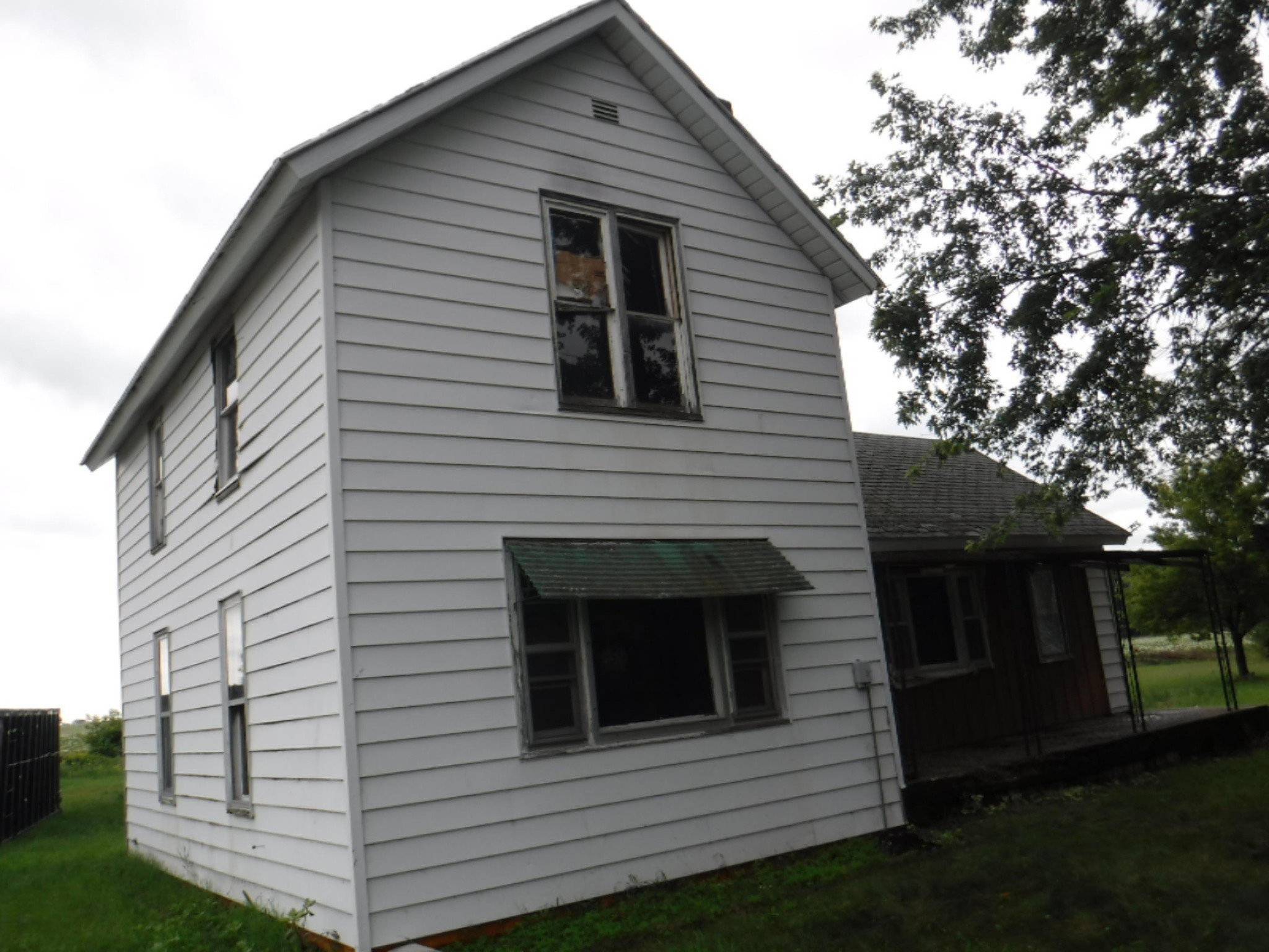 5500 Gravel Ridge Road Lakeview, MI 48850 - Photo 2 of 21 DSCF1826