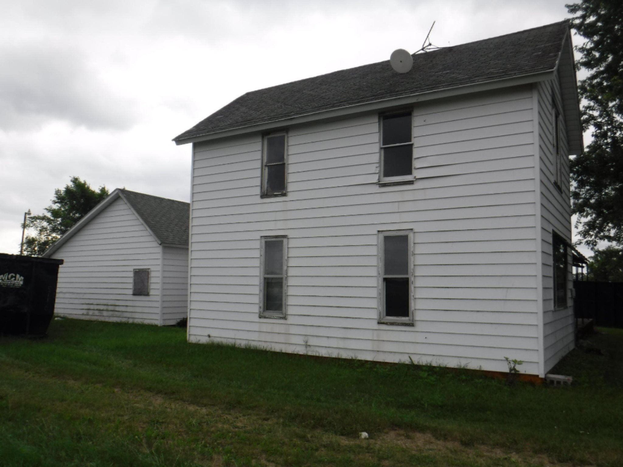 5500 Gravel Ridge Road Lakeview, MI 48850 - Photo 3 of 21 DSCF1829