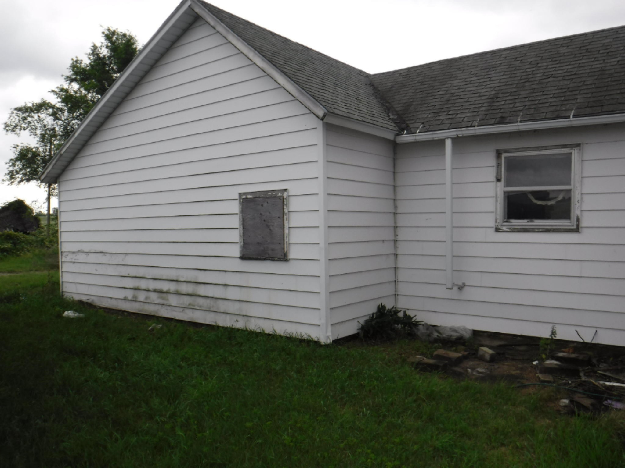5500 Gravel Ridge Road Lakeview, MI 48850 - Photo 5 of 21 DSCF1832
