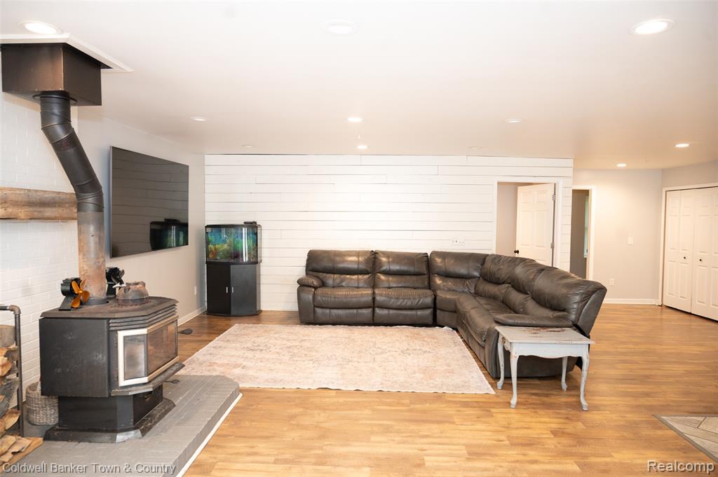 6150 North Fleming Road Fowlerville, MI 48836 - Photo 6 of 23 Gallery Image 6