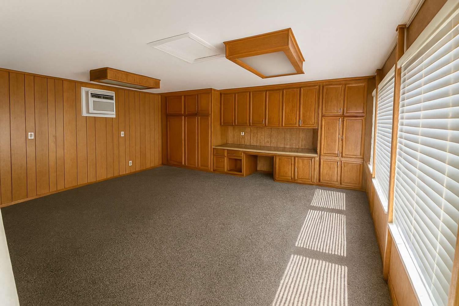 5675 East Ashlan Avenue Fresno, CA 93727 - Photo 19 of 22