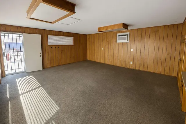 $419,000 | 5675 East Ashlan Avenue, Fresno, CA 93727