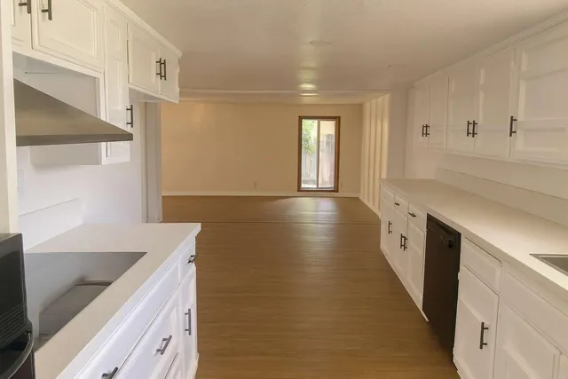 $419,000 | 5675 East Ashlan Avenue, Fresno, CA 93727