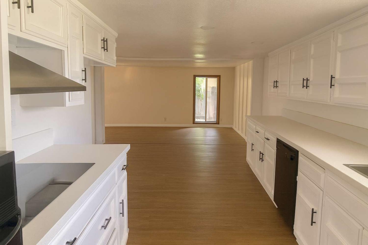 5675 East Ashlan Avenue Fresno, CA 93727 - Photo 4 of 22