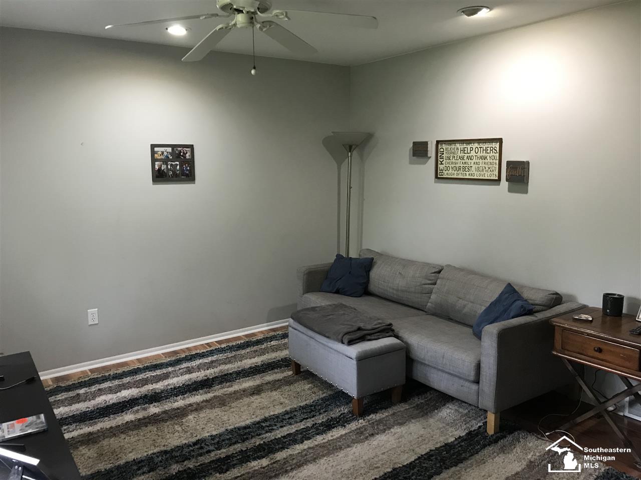 956 Miller Road Lake Orion, MI 48362 - Photo 7 of 32 Gallery Image 7