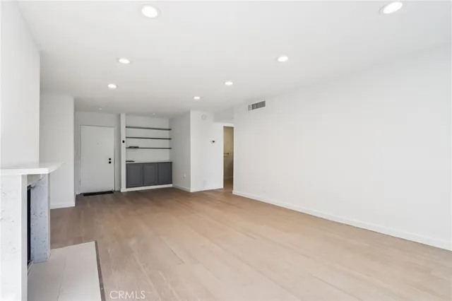 $5,000 | 403 North Oakhurst Drive, Beverly Hills, CA 90210