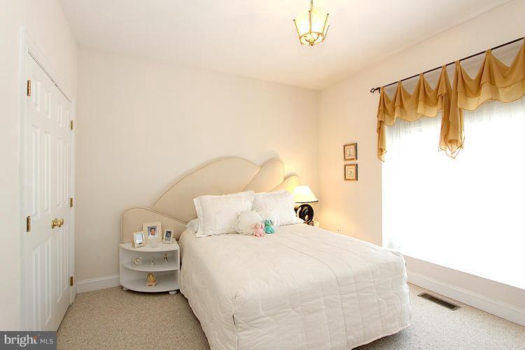15619 Thompson Road Silver Spring, MD 20905 - Photo 17 of 27 Bedroom #2 w/deep, closet with system