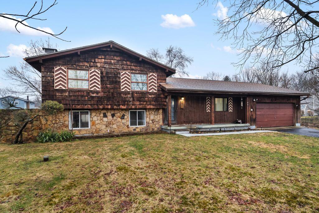 291 Wendell Road Southwest Etna, OH 43068 - Photo 2 of 38