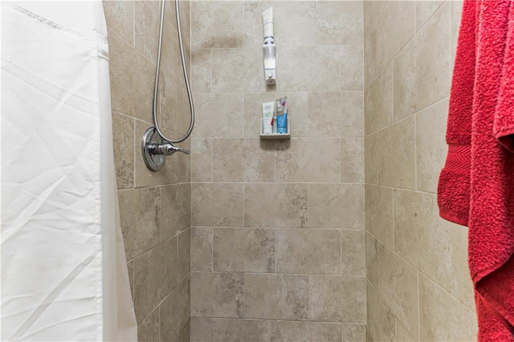 9 Quail Run Decatur, GA 30035 - Photo 15 of 20