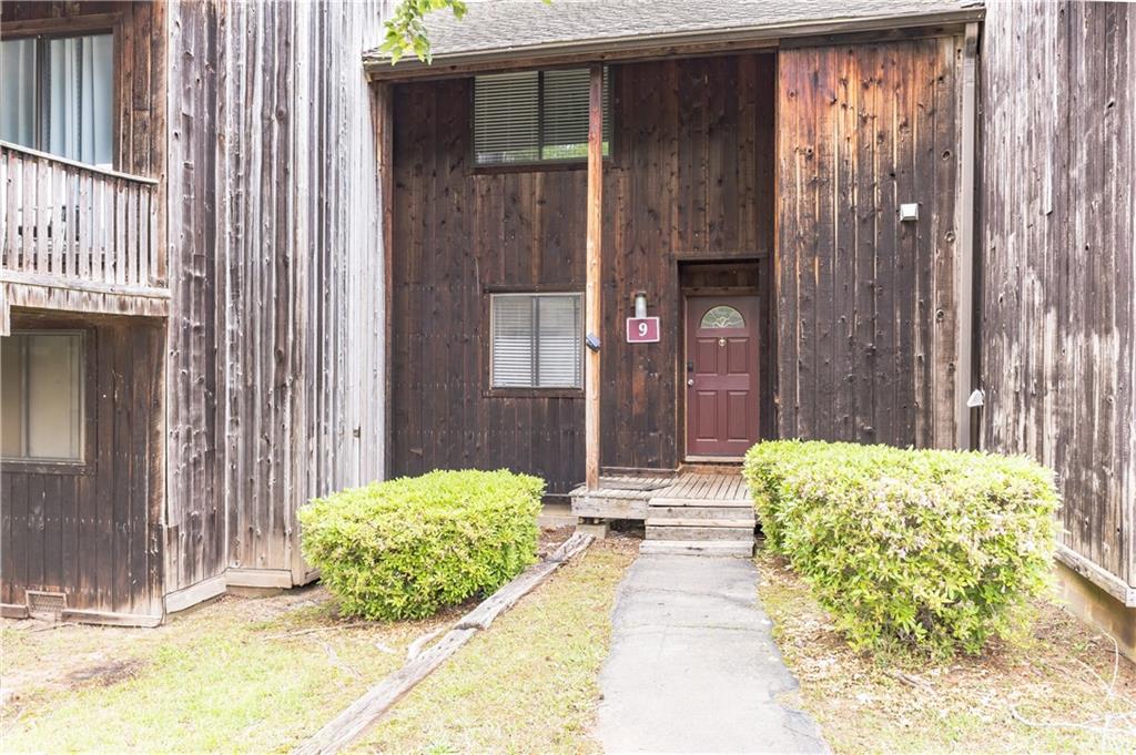 9 Quail Run Decatur, GA 30035 - Photo 2 of 20