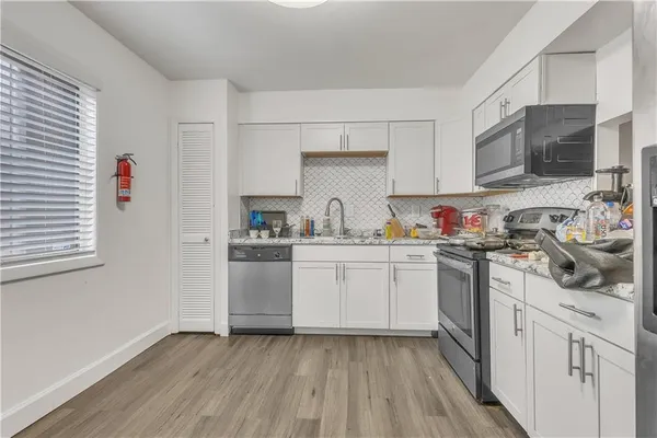 $89,900 | 9 Quail Run, Decatur, GA 30035