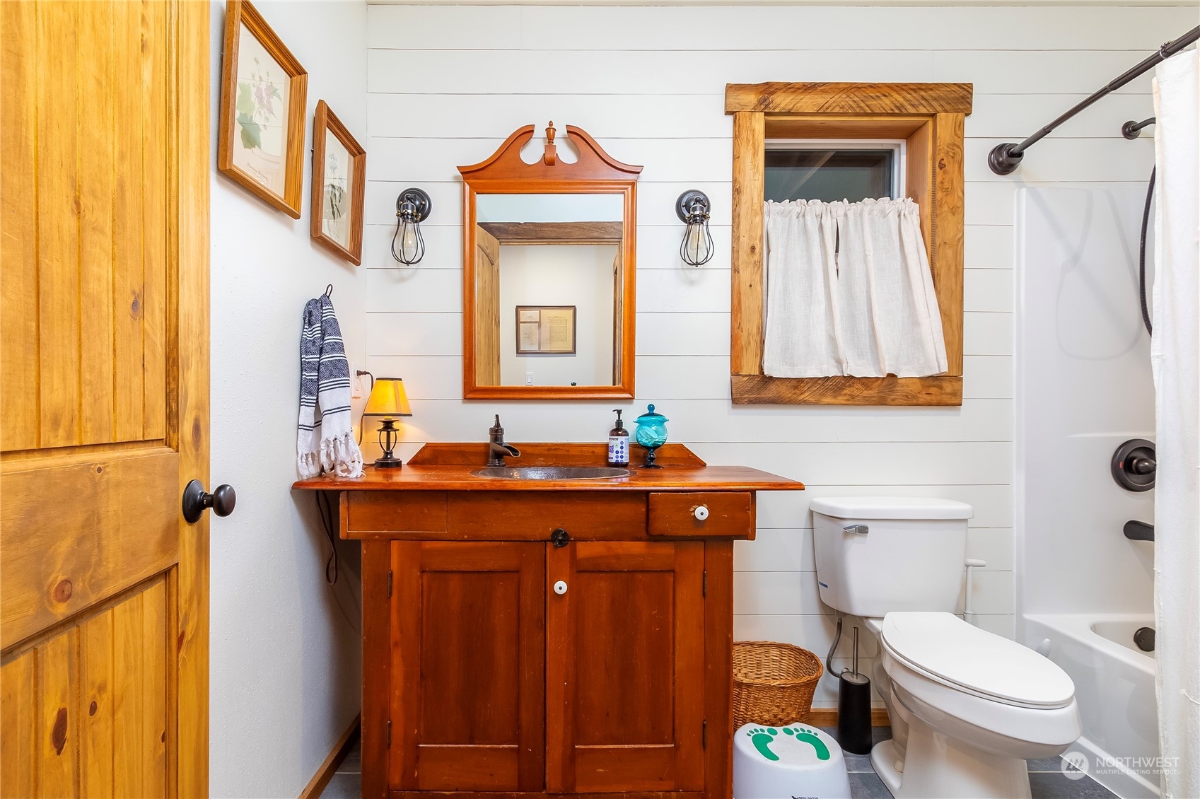 381 Craig Road Packwood, WA 98361 - Photo 26 of 40 Gallery Image 26