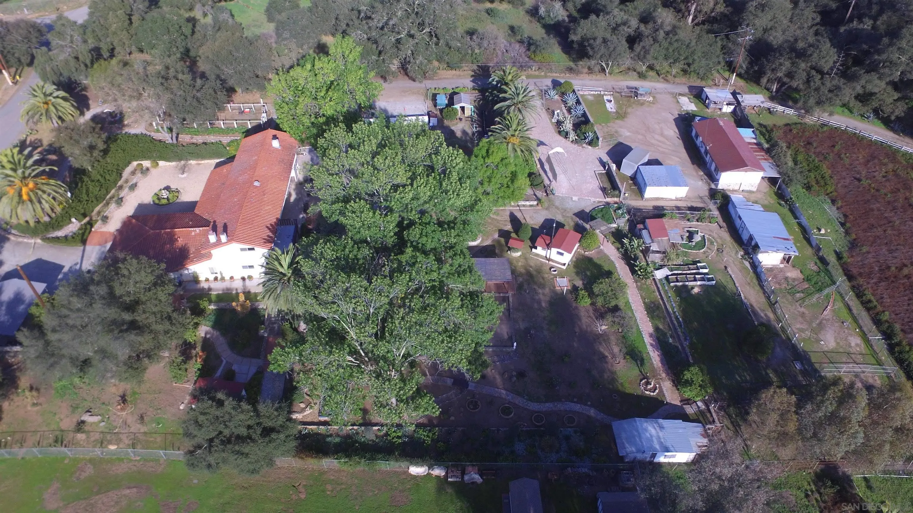 31600 Oak Glen Road Valley Center, CA 92082 - Photo 22 of 24