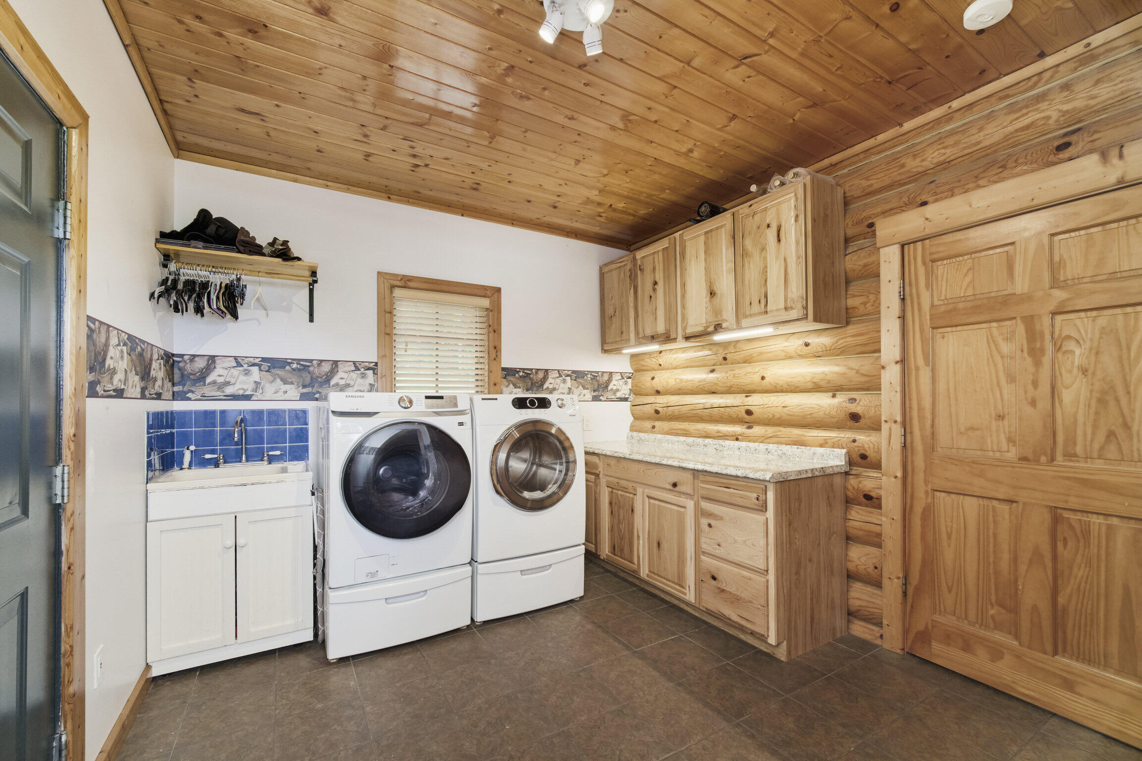 302 East Kott Road Manistee, MI 49660 - Photo 49 of 91 302_E_Kott_Rd-64