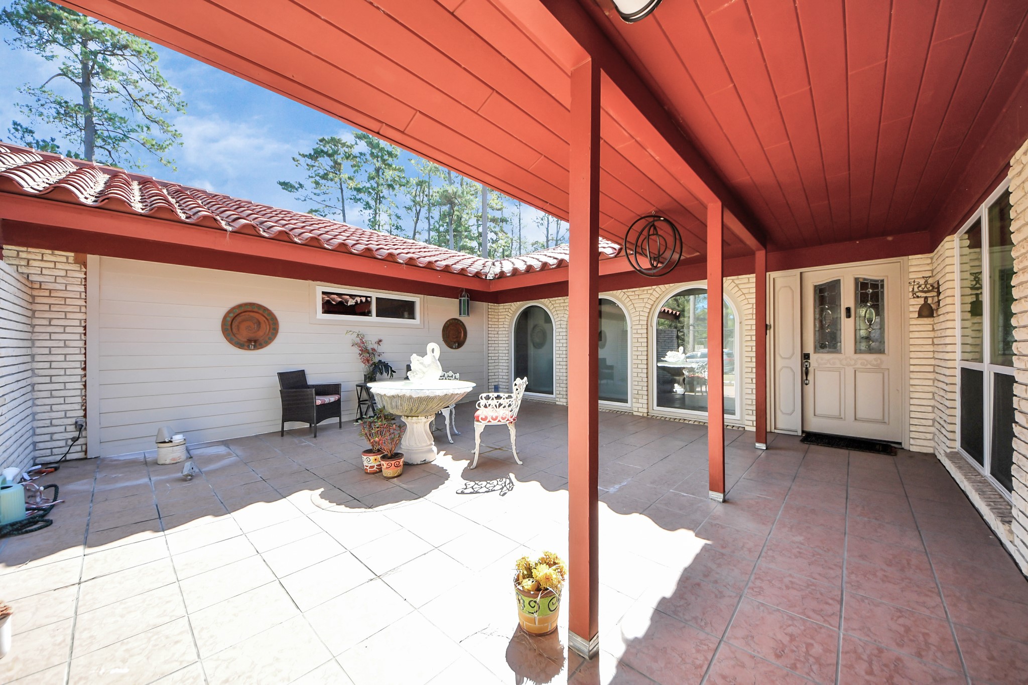 142 Wall Street Cleveland, TX 77327 - Photo 7 of 36 Front patio