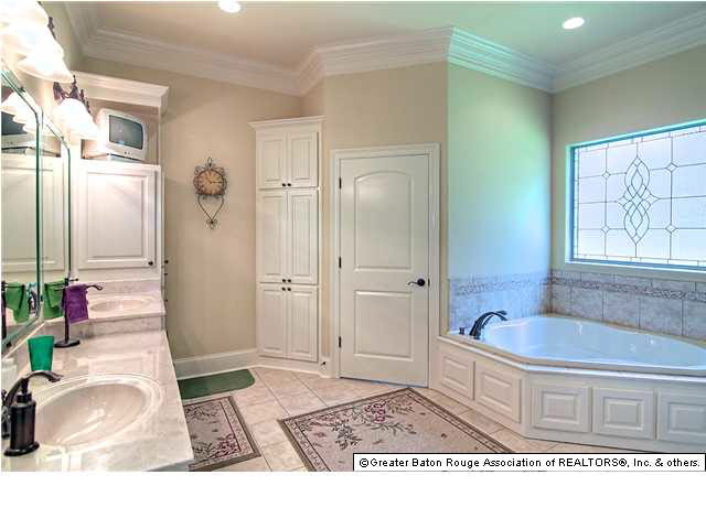 22424 Rabbit Run Drive Baton Rouge, LA 70817 - Photo 12 of 29