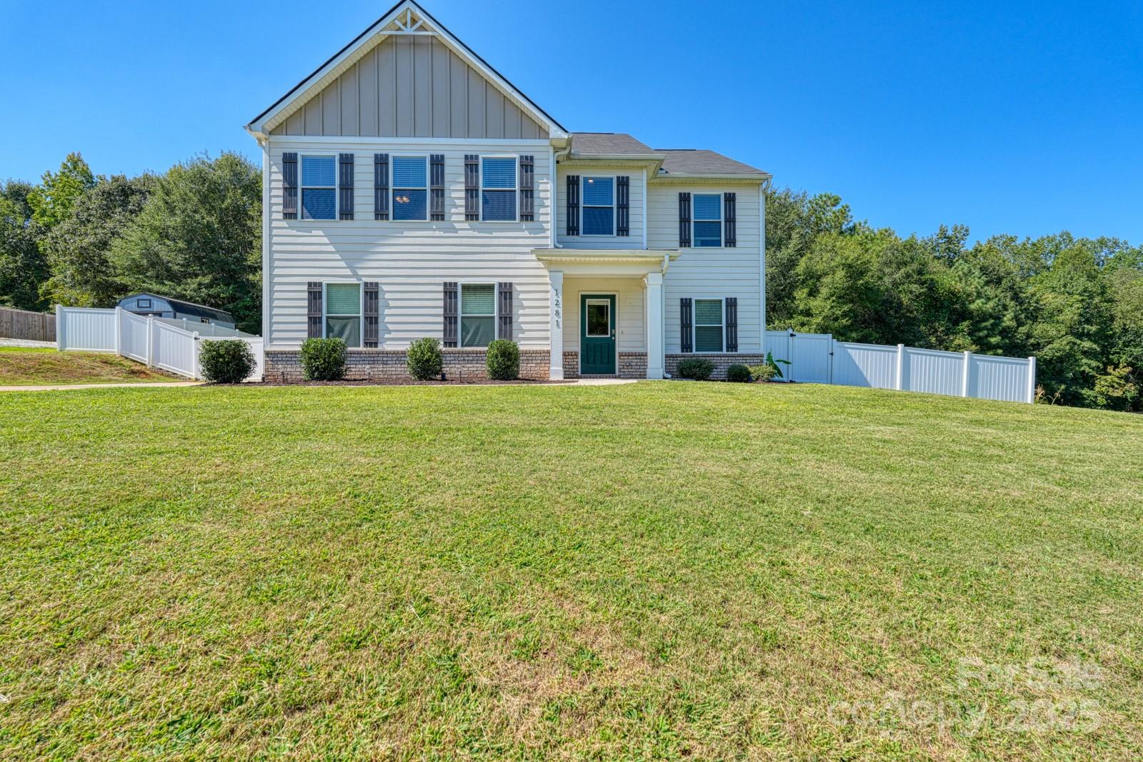 1281 Twin Bridge Road Gaffney, SC 29341 - Photo 34 of 38