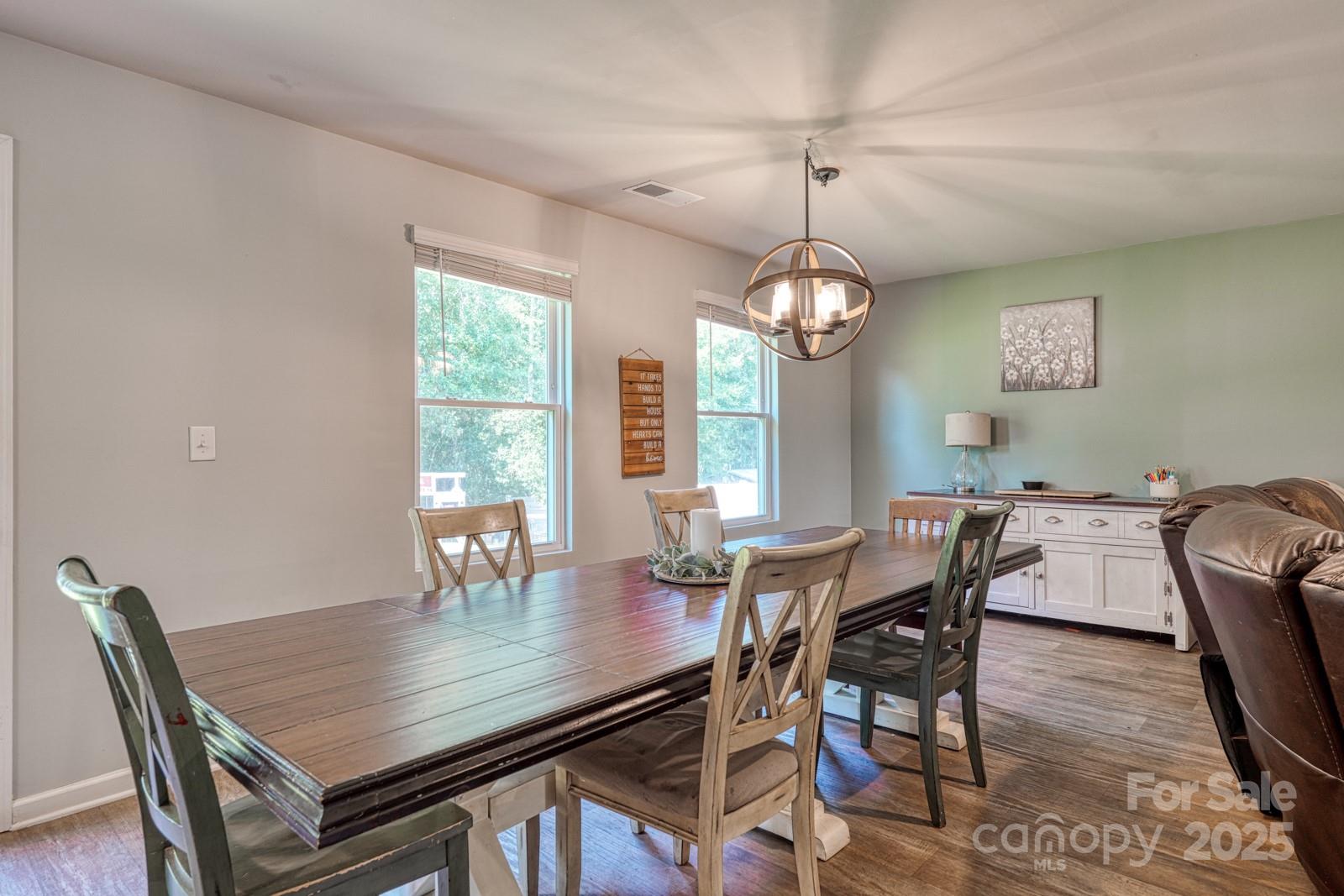 1281 Twin Bridge Road Gaffney, SC 29341 - Photo 7 of 38