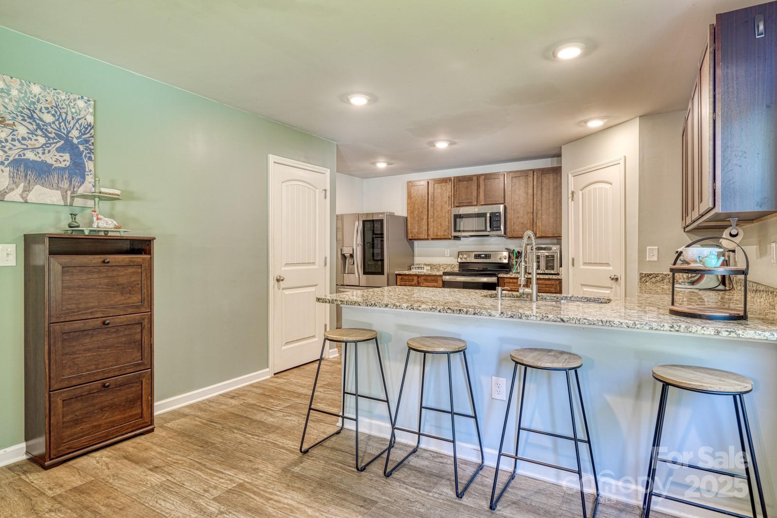 1281 Twin Bridge Road Gaffney, SC 29341 - Photo 10 of 38