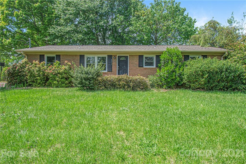 3477 St James Church Road Denver, NC 28037 - Photo 1 of 21 Gallery Image 1