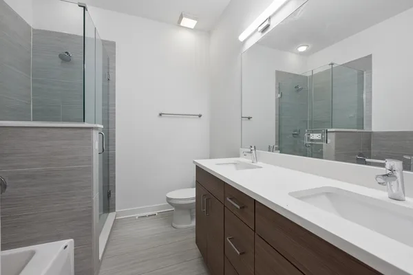 $5,100 | 1952 West Ohio Street, Unit 1E, Chicago, IL 60622