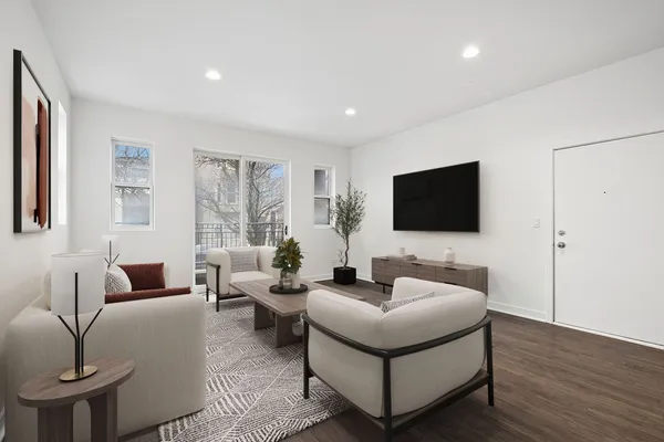 $5,100 | 1952 West Ohio Street, Unit 1E, Chicago, IL 60622