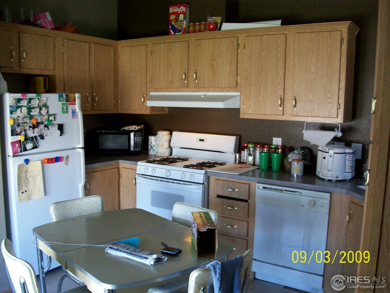 3356 West 3rd Street Road Greeley, CO 80631 - Photo 2 of 7 Eat in kitchen