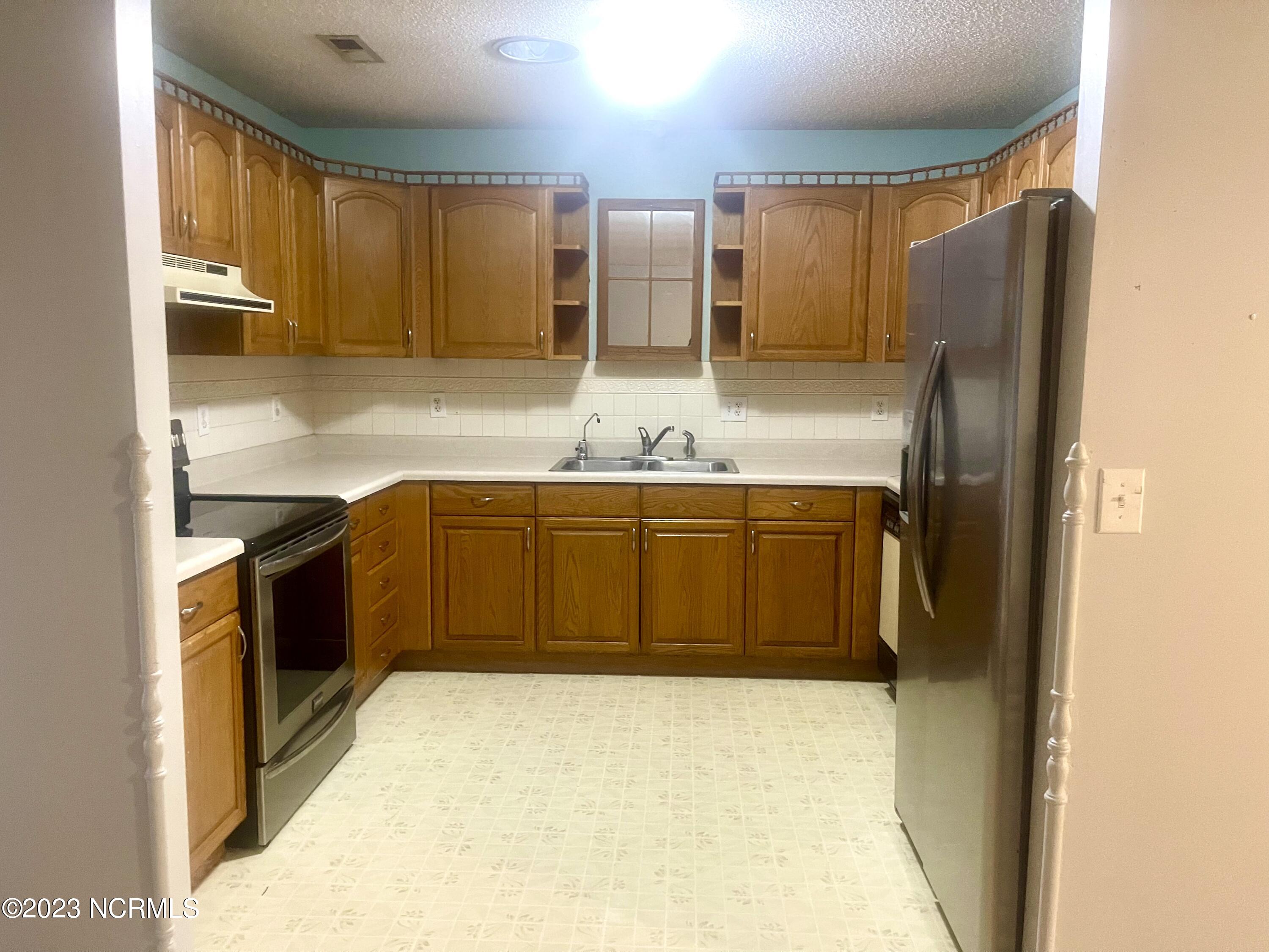 116 East Ivybridge Drive Hubert, NC 28539 - Photo 7 of 10 2ECF2F7A-C3A0-4BDD-B1BF-40C3931AB2DE