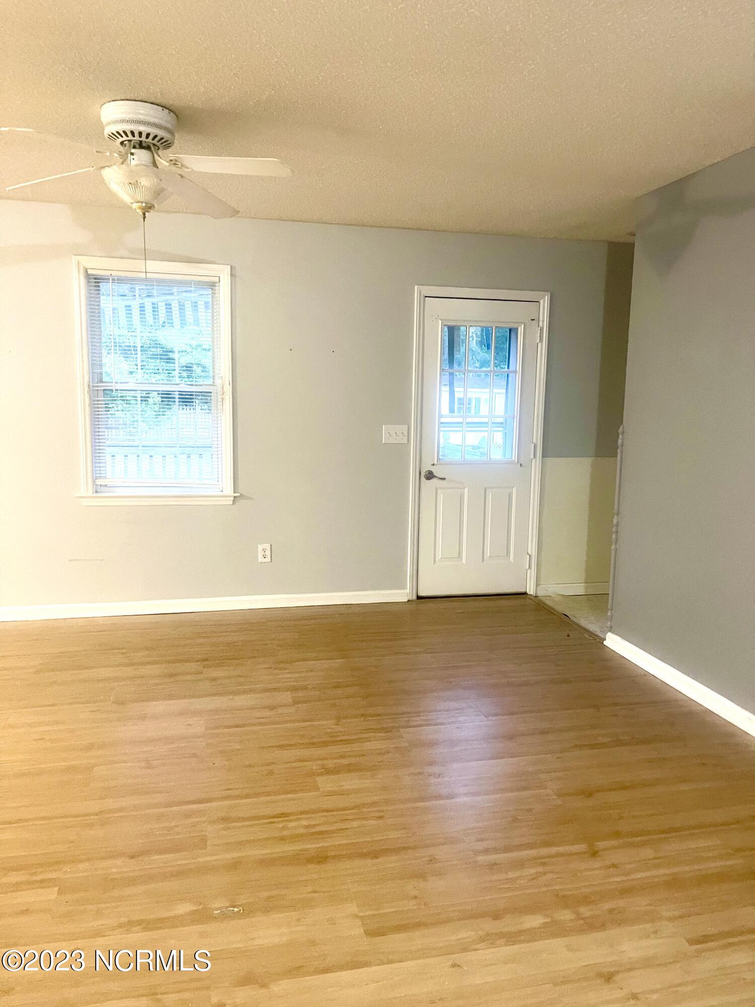 116 East Ivybridge Drive Hubert, NC 28539 - Photo 8 of 10 D34AA28C-865D-4ECC-9504-87142610A6FB