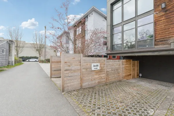$575,000 | 3648 36th Avenue South, Unit B, Seattle, WA 98144