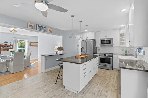 $845,000 | 5 Nottingham Way, Freetown, MA 02702